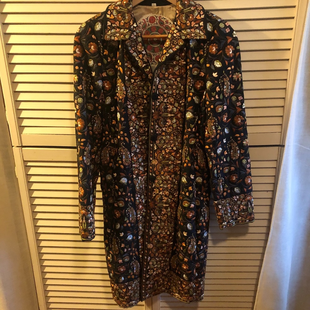 BIYA long coat